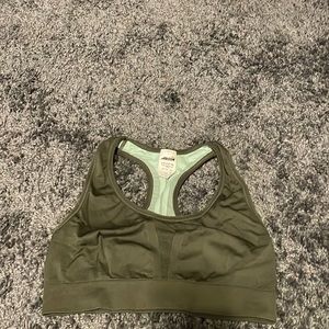 Avia L 12-14 army green sports bra